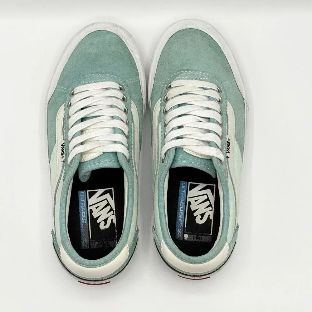 Vans Chima Pro 2 Lace Up Skate Sneakers in Teal/Aqua Suede and Canvas - Men’s US